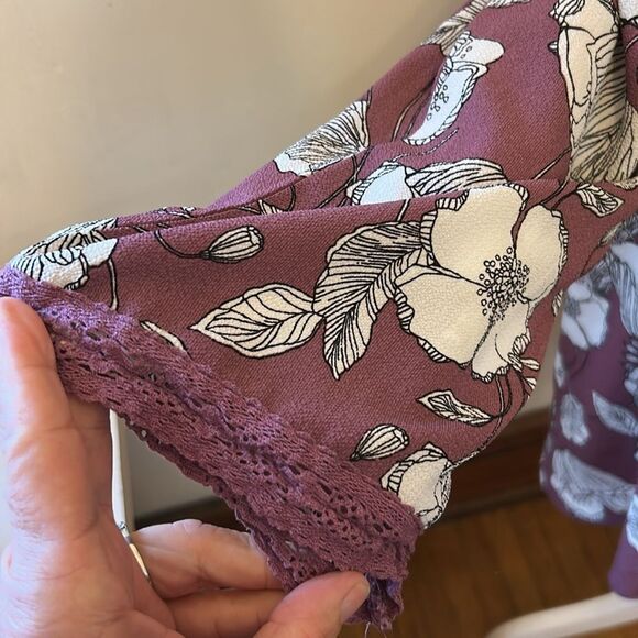 Cameo Appearance mauve white floral open lightweight cardigan Size 1X EUC - Picture 4 of 9